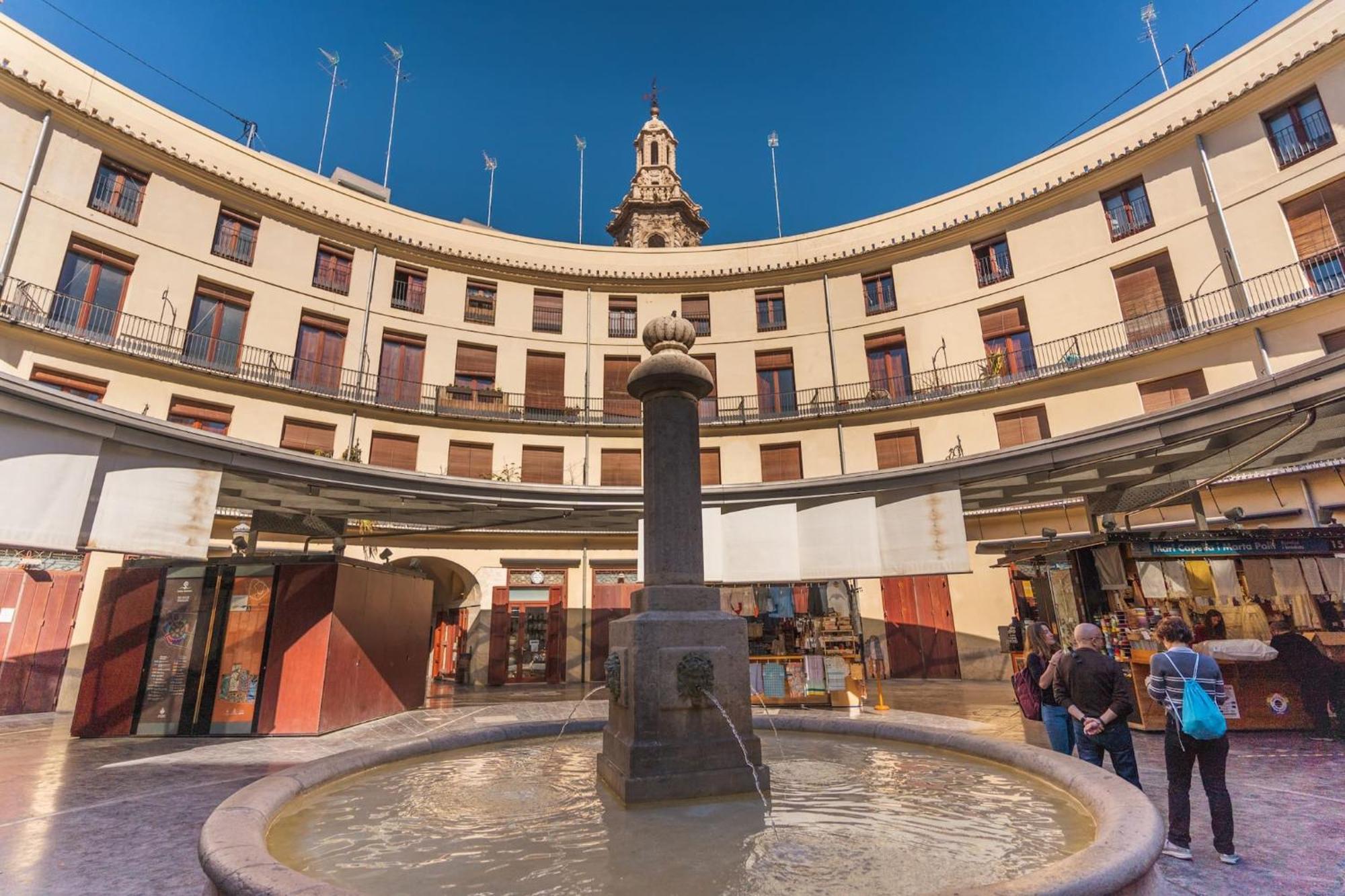Cerrajeros Central Market Valencia Kültér fotó